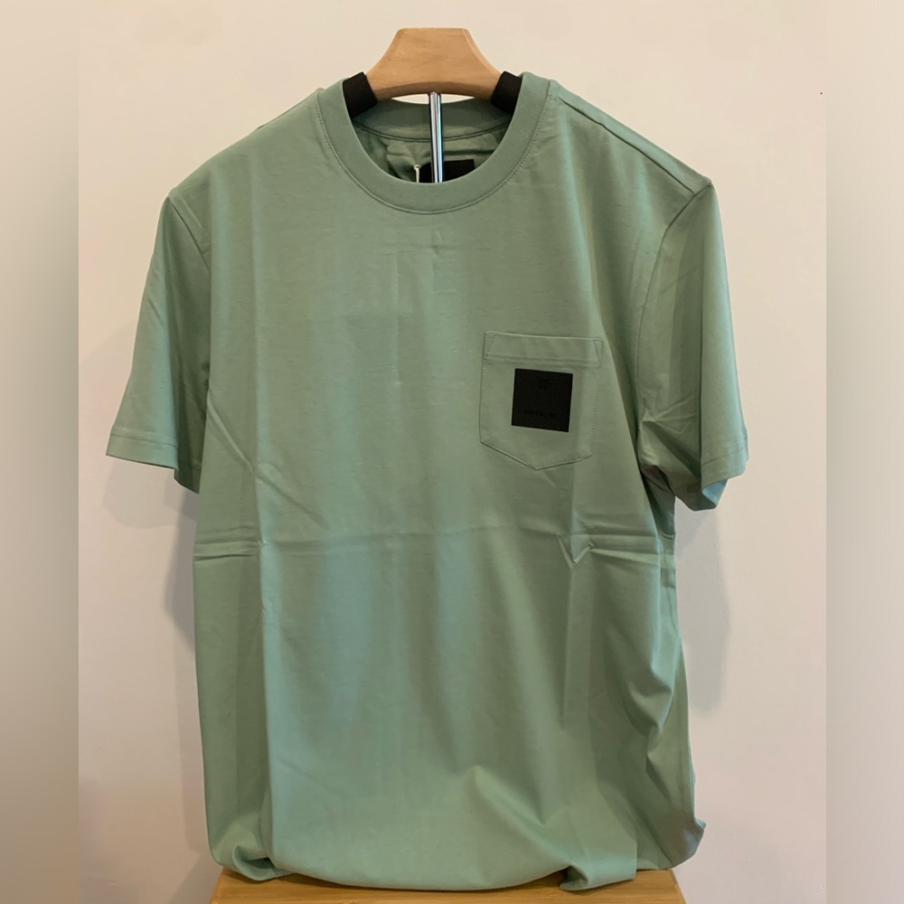 Givenchy Tee shirt